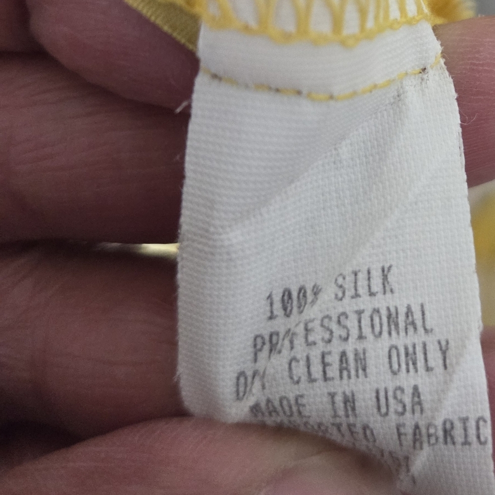 Betsey Johnson | Vintage Patterned Silk Wrap Dress - Picture 15 of 15